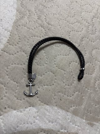 Reloj Lotus Negro