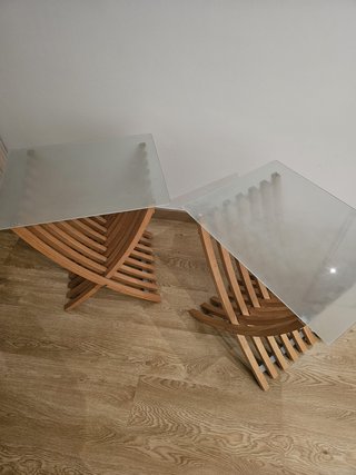 Mesas de noche Ikea cristal y madera
