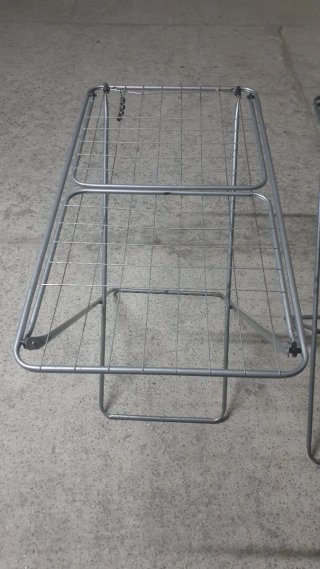 Tendedero plegable metálico