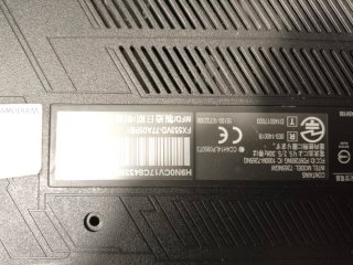 Portátil ASUS i7 Preto e Vermelho