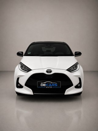 Toyota Yaris 2024 Hybrid Premier Edition