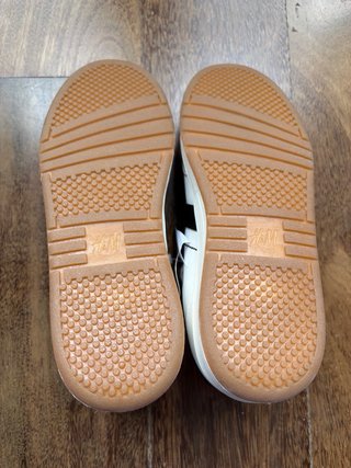 Zapatillas H&M Niña/Niño Talla 34, con etiquetas