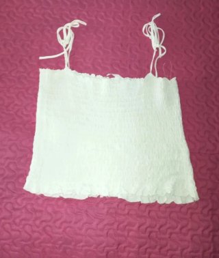 Top blanco de verano