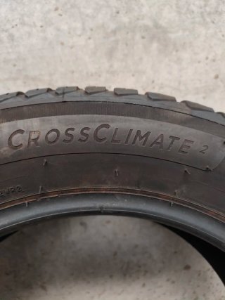 Neumáticos 185/60 R15 88V Michelin CrossClimate 2