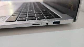 Portátil Ecobook Intel N4000 2.6Ghz 12GB SSD 256GB