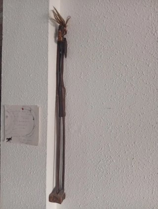 Figura de madera decorativa al