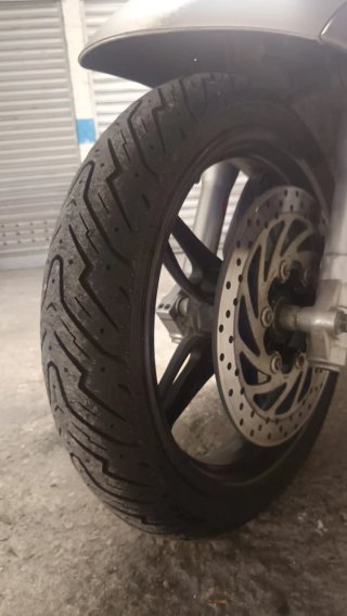 Piaggio Beverly 350 Sport Touring