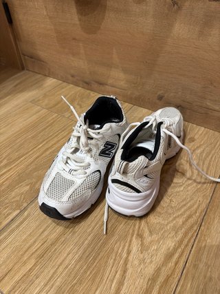 New Balance 530 Running negro y Blanco