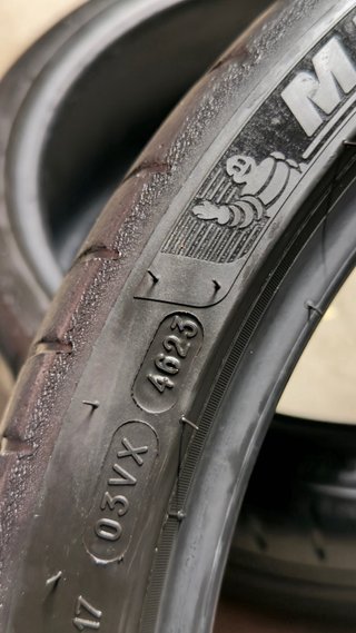 Michelin Pilot Sport 4S 235/35/19