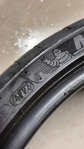Michelin Pilot Sport 4S 235/35/19