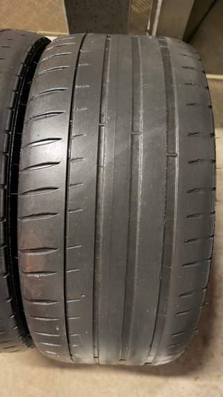 Michelin Pilot Sport 4S 235/35/19
