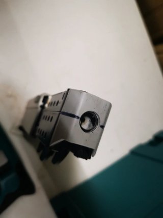 Atornillador de pladur Makita 18v con maletin