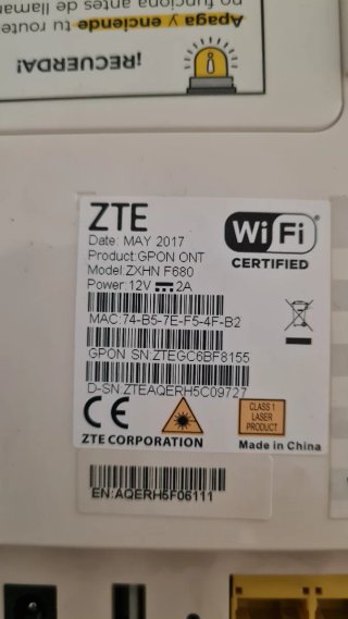 Router WiFi con Fibra Óptica