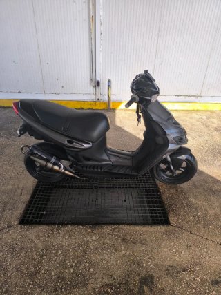 Suzuki Katana AY 50