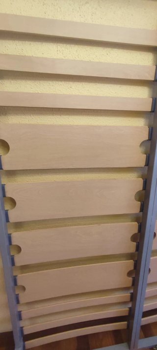 Somier 135cm por 1,80cm Metal y Madera