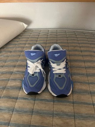 New Balance 9060 Azul y Gris