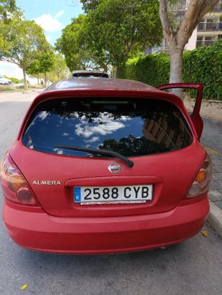 Nissan Almera 2004