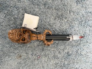 Lampada teschio con candela