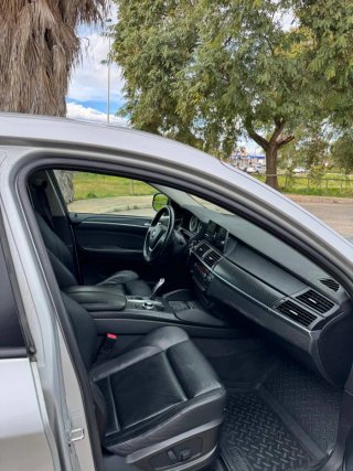 BMW X6 2011