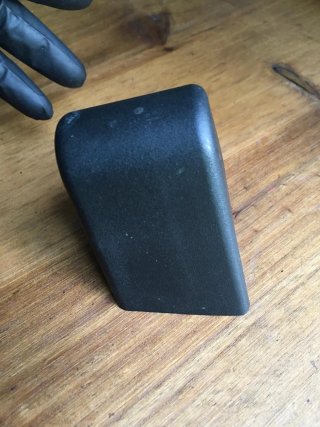 Embellecedor Asiento Ford Fiesta MK2
