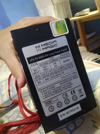 Fuente Alimentación Gaming Negra