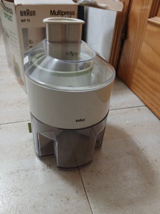 Extractor de zumo Braun Multipress compact