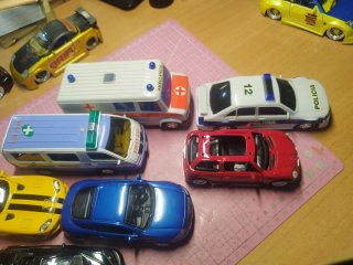 Lote coches y furgonetas escala 1:32