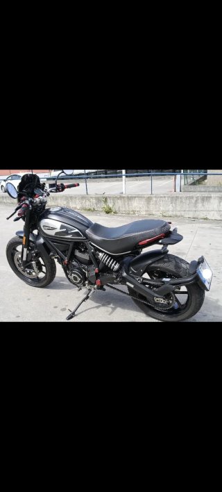 Ducati Scrambler Icon dark 803