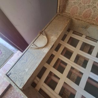 Baúl antiguo centenario madera y metal