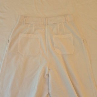 Pantalones blancos de linos