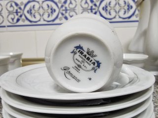 Juego de café porcelana: cafetera, lechera y más