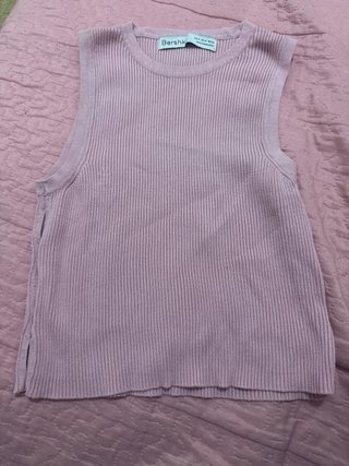 Top sin mangas Bershka rosa