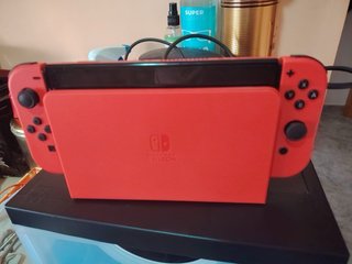 Nintendo Switch OLED Edición Mario Roja