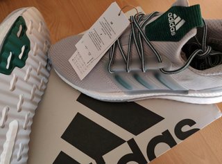 Bambas Adidas UltraBoost NUEVAS con CAJA
