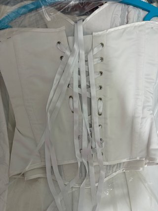 Vestido Novia Corset y Falda
