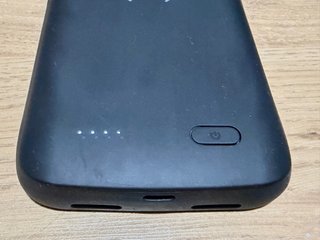 Funda Cargador iPhone 13 Pro Max Negra