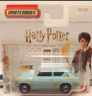 Matchbox Harry Potter Ford Anglia 42/125