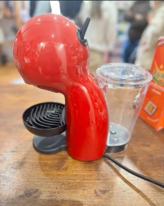 Cafetera Nescafé Dolce Gusto Roja