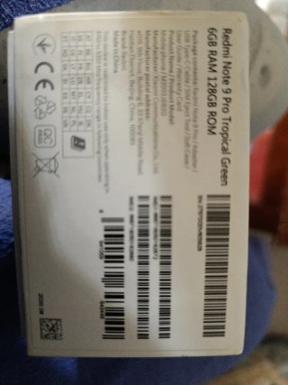 Xiaomi Redmi Note 9 Pro con scatola e accessori