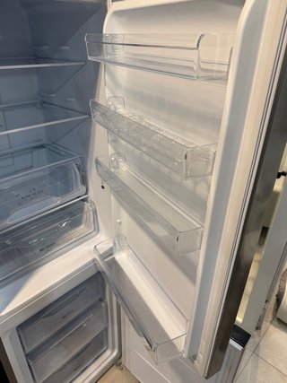 NEVERA INDESIT GRIS NOFROST SEMINUEVA