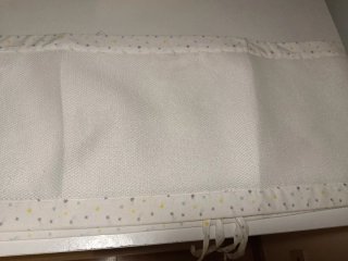 Contorno de berço estrelas