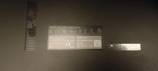 Portátil Asus X560U Negro y Verde Grafica Dedicada