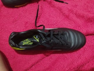 Botas Fútbol Joma Talla 36-37 Negras y Amarillas