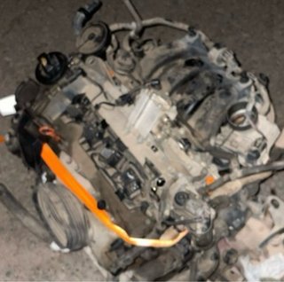 MOTOR  Golf SERIE 5 GASOLINA •Completo•. 1.6 iny.