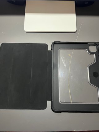 Tucano Educo Cover per iPad Air 5 - pagata 52,90€.