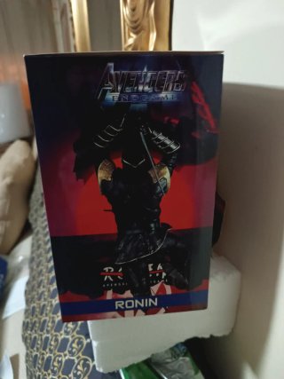Figura Acción Ronin Vengadores adornos coleccion