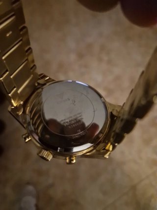 Reloj Guess Dorado Cronógrafo