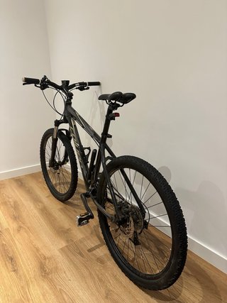 Bicicleta MTB coluer con frenos de disco