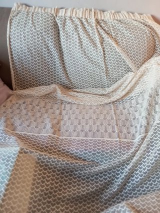 Cortina bordada hilo beige