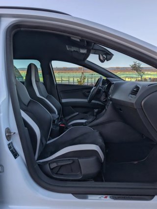 Seat León Cupra ST DSG6 con garantía de un año ✅